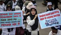 Potret Curhatan Pegawai Honorer di DPR