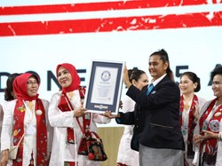 Rekor Dunia Pergelaran Angklung di GBK Jadi Kado Manis HUT Ke-78 RI