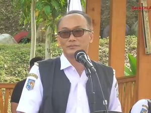 Zudan Arif Tegaskan Tak Benci Pelapor Usai Diadukan Soal Analogi Burung Zudan Arif Tegaskan Tak Benci Pelapor Usai Diadukan Soal Analogi Burung