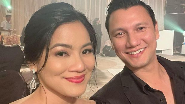 Titi Kamal dan Christian Sugiono