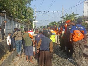 Wanita Misterius Tewas Tertabrak KA di Sukoharjo Wanita Misterius Tewas Tertabrak KA di Sukoharjo