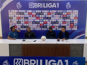 Ambisi Singo Edan Bangkit saat Lawan PSIS Semarang Ambisi Singo Edan Bangkit saat Lawan PSIS Semarang