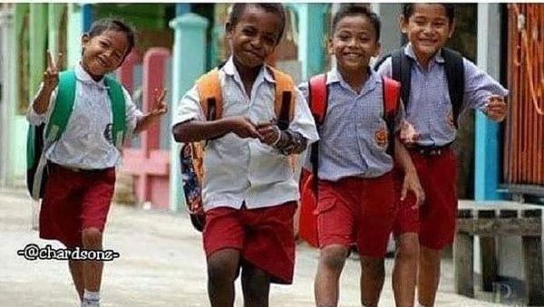 Bedanya Anak Sekolah Zaman Dulu vs Sekarang