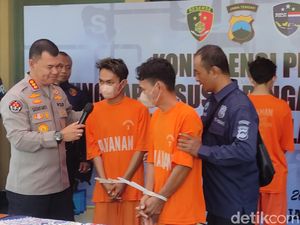 Ini Tampang 4 Anggota Sindikat Peretas Ponsel Kapolda Jateng Modus Klik APK Ini Tampang 4 Anggota Sindikat Peretas Ponsel Kapolda Jateng Modus Klik APK