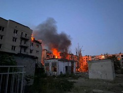 Rudal Rusia Hantam Apartemen di Ukraina, 8 Orang Tewas