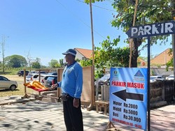 Lahan 78 Are di Pantai Matahari Terbit Dijadikan Kantong Parkir Sementara