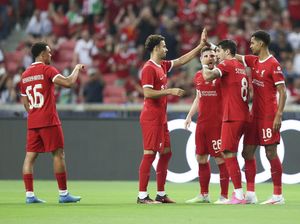 Carragher Kritik Transfer Liverpool: Memalukan!