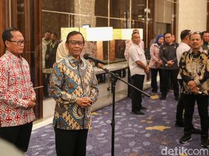 Jamin Pemilu Tepat Waktu, Mahfud Md Wanti-wanti Polarisasi hingga Hoaks