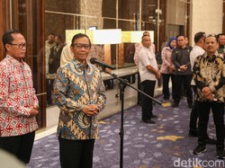 Mahfud: Pemilu Selalu Diiringi Terjadinya Upaya Korupsi Uang Negara