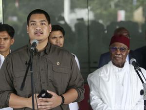 Menpora Dito Ariotedjo Terima Sekjen OKI Hissein Brahim Taha