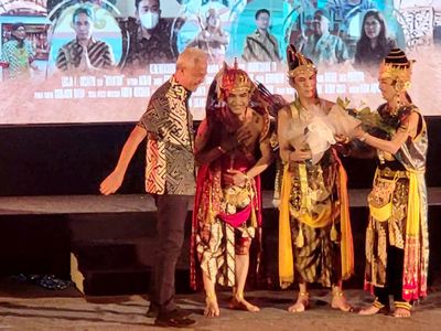 Nyantrik: Kala Anak Muda Belajar dari Panggung Wayang