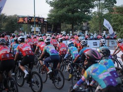 Sepedaan Bareng Pramono Lewat JLNT Casablanca Tuai Kritikan