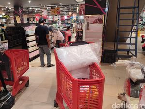 Full Day Sale di Transmart Semarang, Barang Elektronik Laris Manis Full Day Sale di Transmart Semarang, Barang Elektronik Laris Manis