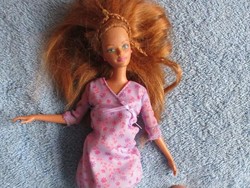 Boneka Anak Kecil Ini Hilang di Jepang, Sang Pilot Menerbangkannya Pulang