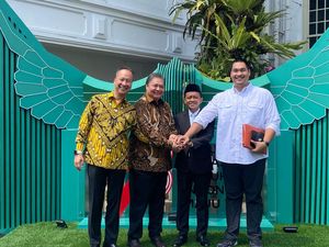 Airlangga-Bahlil Kompak Foto Konsolidasi di Istana