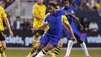 Chelsea sempat menjajaki Paramount+ dan Stake, tapi sama-sama tidak terlaksana. Foto: AP/Nam Y. Huh