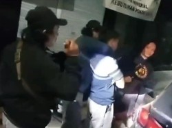 Detik-detik Penangkapan Pembunuh Penjual Nasi Bebek di Sidoarjo