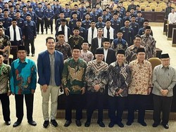 Apresiasi Jasa Mohammad Natsir, HNW Dorong 3 April Jadi Hari NKRI