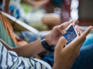 Netizen Cibir Promosi Judi Online Saat Streaming Game Netizen Cibir Promosi Judi Online Saat Streaming Game