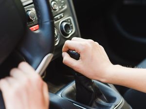 Duh! Anggota DPRD Bandar Lampung Terseret Penggelapan Mobil Rental Duh! Anggota DPRD Bandar Lampung Terseret Penggelapan Mobil Rental
