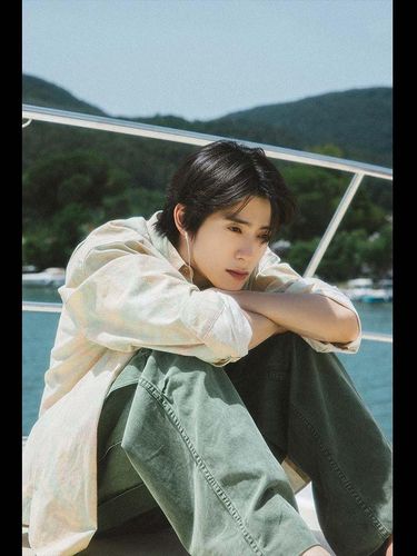 Jaehyun NCT dalam teaser untuk Horizon