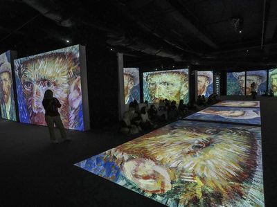 Masuk ke Dunia Van Gogh Alive di Jakarta