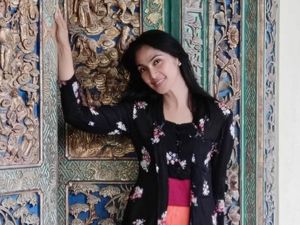 Janji Maudy Koesnaedi Lestarikan Budaya Betawi Tuntas di Panggung Janji Soekma Janji Maudy Koesnaedi Lestarikan Budaya Betawi Tuntas di Panggung Janji Soekma