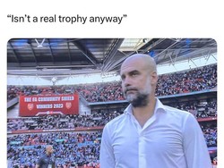Manchester City kalah dari Arsenal di ajang Community Shield. Tapi mungkin fans The Citizens nggak sedih-sedih amat, karena itu bukan trofi sungguhan (Internet/oddsbible)