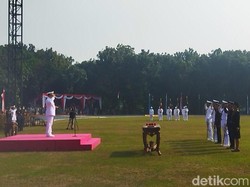 Panglima TNI Lantik 383 Perwira Remaja: Berterima Kasihlah ke Ortu Kalian