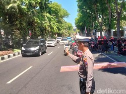 Ada Demo Buruh di Grahadi Surabaya, Hindari Jalur Ini!