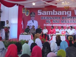 Sambang Warga, Bupati Klaten Dicurhati Jalan Rusak Dilalui Truk Proyek Tol