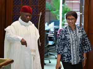 Momen Pertemuan Menlu RI-Sekjen OKI, Sepakat Cegah Islamofobia Momen Pertemuan Menlu RI-Sekjen OKI, Sepakat Cegah Islamofobia