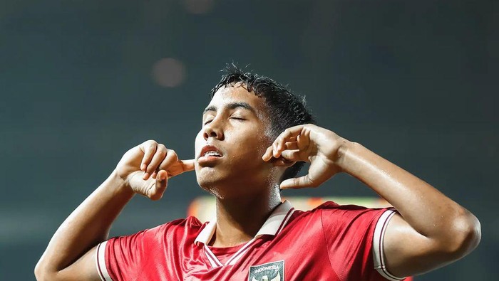 Teuku Razzaa