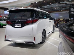 Harga Toyota Alphard Terbaru, Paling Murah Berapa?