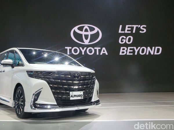 Wujud Alphard Anyar yang Rilis di GIIAS 2023
