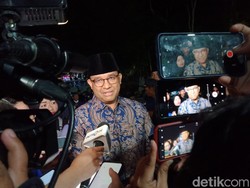 Anies Sebut Beberapa Sektor di Jatim Perlu Perhatian Serius