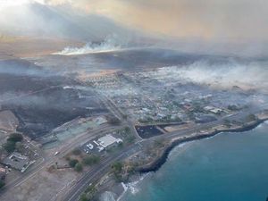 Kebakaran Hutan di Hawaii Semakin Meluas, 36 Orang Tewas Kebakaran Hutan di Hawaii Semakin Meluas, 36 Orang Tewas