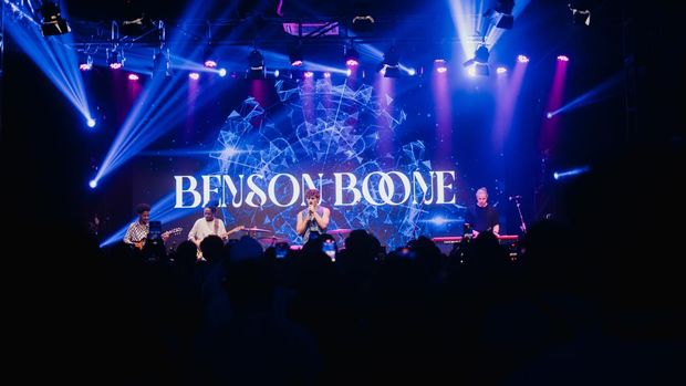 Konser Benson Boone Like in the Stars of Jakarta di Pos Bloc, Selasa (8/8).