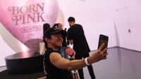 BLACKPINK Pop Up Hadir di New York, Langsung Diserbu Blink