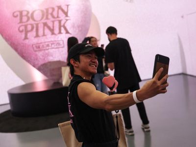 BLACKPINK Pop Up Hadir di New York, Langsung Diserbu Blink