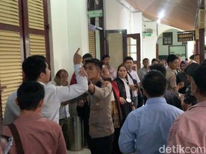 Jaksa-Pengacara Cekcok di PN Medan gegara Beda Pendapat soal Waktu Sidang