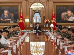 Menerka Gaji dan Uang Pensiun Jenderal Korut yang Baru Dipecat Kim Jong Un