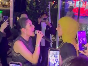 Olla Ramlan Cerita Pertemuan dengan Nindy Ayunda, Pastikan Hubungan Baik Olla Ramlan Cerita Pertemuan dengan Nindy Ayunda, Pastikan Hubungan Baik