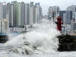 Topan Khanun Hantam Korsel, 10 Ribu Orang Dievakuasi