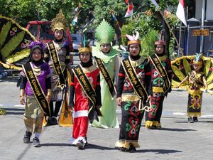 10 Tempat Sewa Baju Adat di Malang untuk Merayakan Hari Kartini 10 Tempat Sewa Baju Adat di Malang untuk Merayakan Hari Kartini