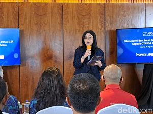 Tekad CT ARSA Putus Rantai Kemiskinan dengan Pendidikan dan Kesehatan Tekad CT ARSA Putus Rantai Kemiskinan dengan Pendidikan dan Kesehatan