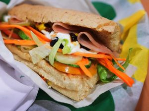 Demi Sandwich Gratis Seumur Hidup, 10 Ribu Orang Ganti Nama Subway Demi Sandwich Gratis Seumur Hidup, 10 Ribu Orang Ganti Nama Subway