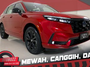 Impresi Pertama Honda CR-V Hybrid: Bikin Galau Orang Kaya! Impresi Pertama Honda CR-V Hybrid: Bikin Galau Orang Kaya!