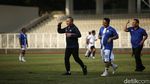 Foto-foto Zulkifli Hasan Main Bola Lawan Kaesang
