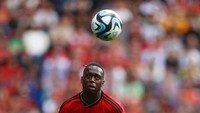 Dilansir dari Transfermarkt, Aaron Wan-Bissaka berada di nomor lima dengan 13 kali absen karena cedera hamstring (Reuters)